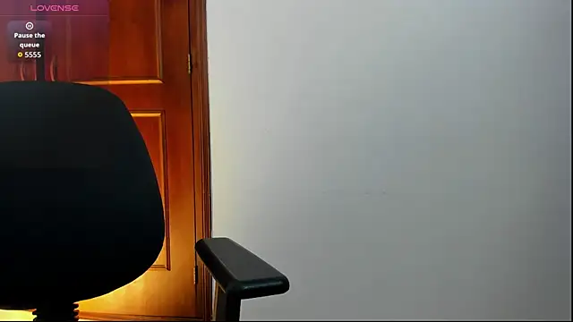 Sofia Walke1 online show from February 18, 11:37 pm