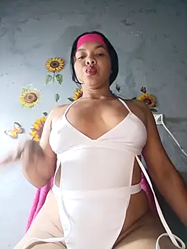 Diora Squirt juicy online show from May 7, 4:28 am