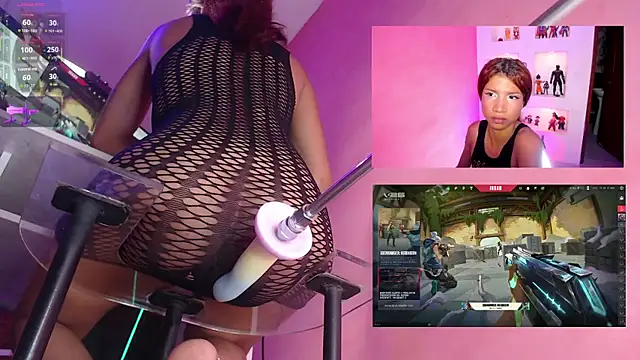 SofiRey  online show from May 26, 1:43 pm