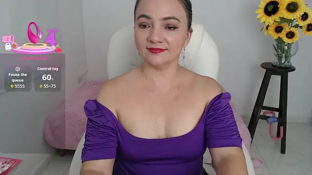 Ghada milf online show from September 29, 11:10 pm