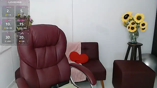 Ghada milf online show from May 9, 1:07 am
