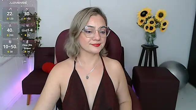 Ghada milf online show from May 8, 12:58 am