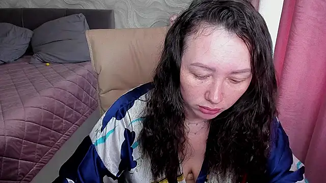 Kendra SXY online show from May 17, 12:54 am