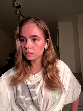 SkyBriii online show from October 24, 7:54 pm