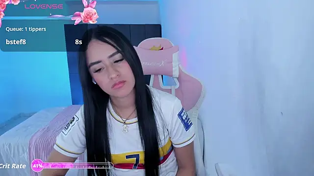 Tinylottie online show from March 27, 2:24 am