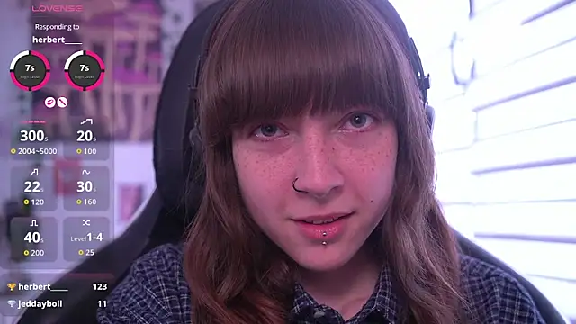 juliapie online show from May 5, 10:18 am