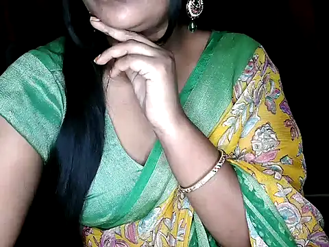 Snapshot of shila20 chatting on September 23, 5:33 pm shila20 online show from September 23, 5:33 pm