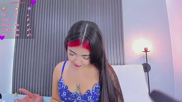 stephany roses  online show from October 2, 7:52 pm