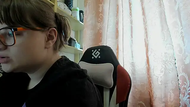 Seductive She Wolf online show from May 11, 12:29 pm