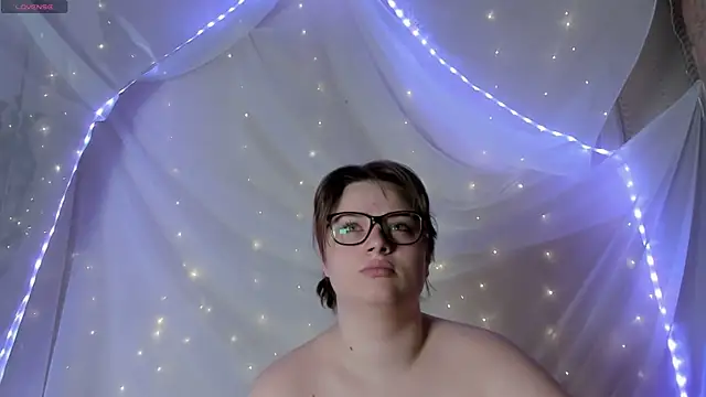 Seductive She Wolf online show from May 26, 12:04 pm