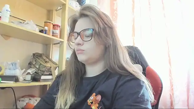 Seductive She Wolf online show from April 29, 4:31 pm