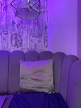 AbyThompson online show from January 10, 12:10 pm