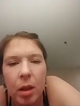 CUMFOREVERY1nTitTiES2 online show from February 8, 10:23 pm