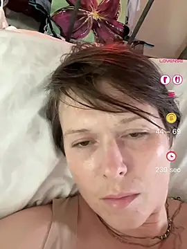 CUMFOREVERY1nTitTiES2 online show from May 22, 12:03 pm