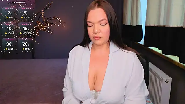 AnitaMays online show from May 7, 11:36 am