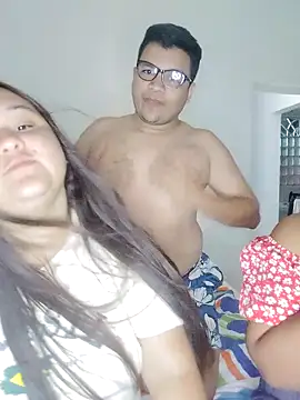 Elian16  online show from April 11, 2:39 am