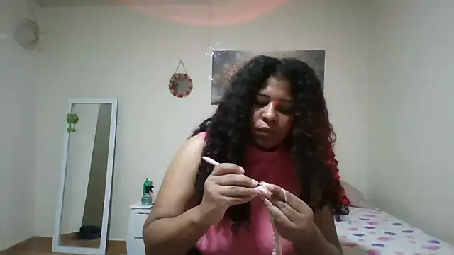 Ivon-09 online show from May 17, 1:21 pm