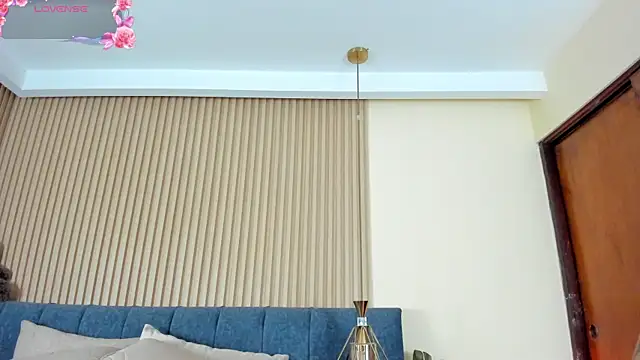 kathecute   online show from May 7, 1:43 am