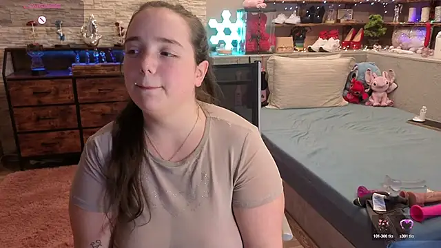 Kimberly-Caprice online show from May 24, 3:33 pm