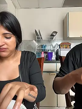 Afroditapoloo online show from May 25, 3:44 pm