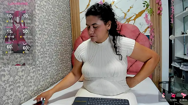 valeria rivera1 online show from May 26, 12:15 pm