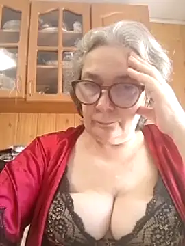 IrinaSweet54 online show from May 26, 8:13 am