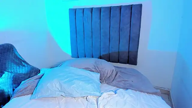 sarah  bigboobs online show from March 12, 11:46 am