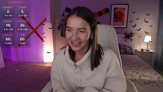 Bellla Haddid online show from October 24, 1:56 am