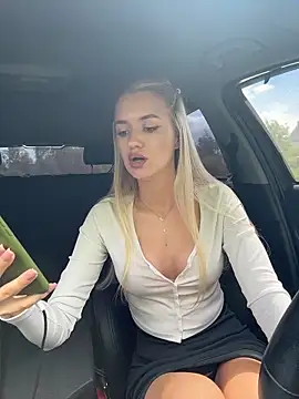 Devill Angel  online show from May 24, 10:58 am