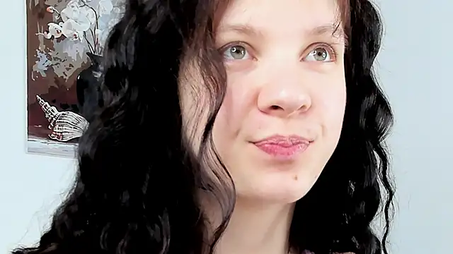 Snapshot of Baby_Evalena chatting on September 22, 5:28 am Baby Evalena online show from September 22, 5:28 am