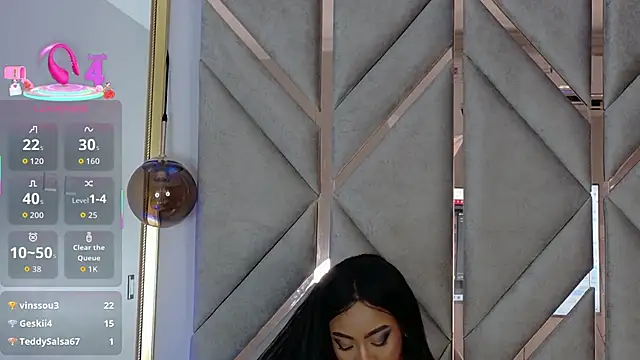 Lola King online show from October 29, 1:10 am