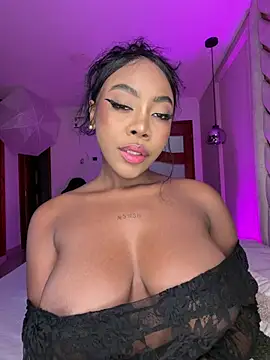 Lola King online show from May 12, 3:48 am