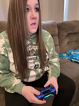 PuckBunny17 online show from March 21, 2:00 pm