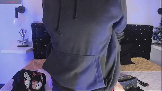 Ghosty Doll online show from December 3, 8:11 pm