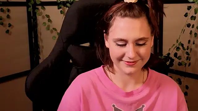 Diana Flower online show from February 7, 1:04 pm