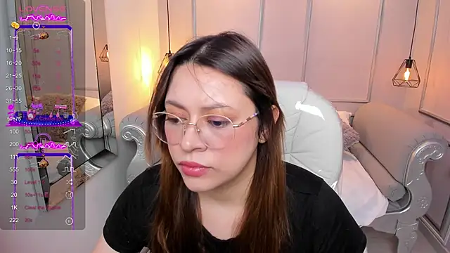 Lanna18 online show from September 22, 11:52 am