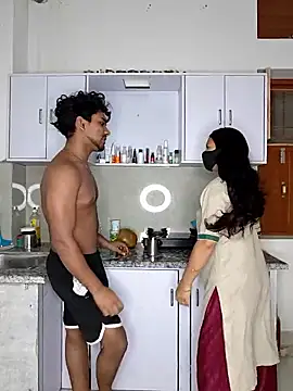 riya190 online show from May 16, 1:54 pm