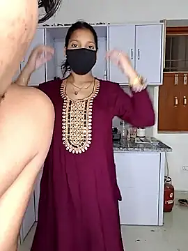 riya190 online show from May 21, 5:33 pm