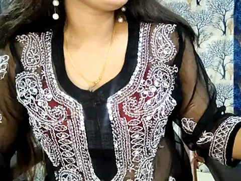 Aarvi Arora online show from November 27, 10:40 am