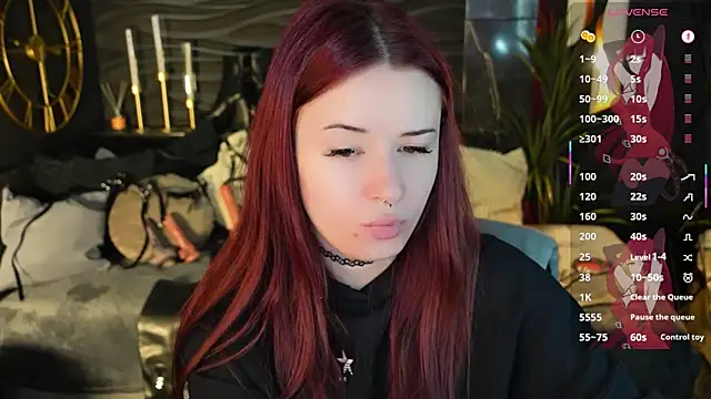 Lily Moonlight online show from May 26, 7:18 am