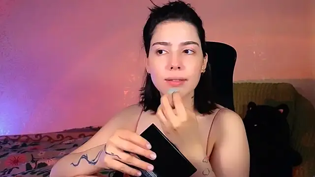 Stacy Gonzales  online show from May 22, 10:24 am