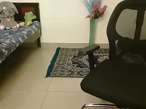 Ginnyforu online show from May 24, 8:57 am