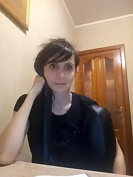 Francenia lolis online show from October 27, 7:08 pm