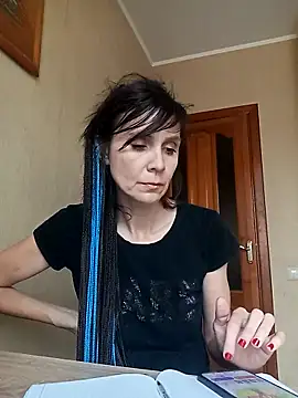 Francenia lolis online show from October 6, 9:26 am