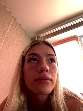 Snapshot of -Sexy_Barbie- chatting on October 2, 5:45 am -Sexy Barbie- online show from October 2, 5:45 am