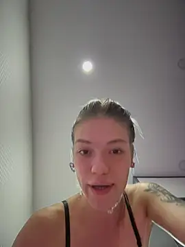 -Sexy Barbie- online show from February 16, 2:06 pm