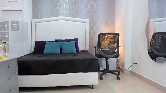  Peach1  online show from May 22, 11:52 am