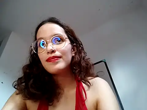 guanaemma online show from May 21, 8:51 pm