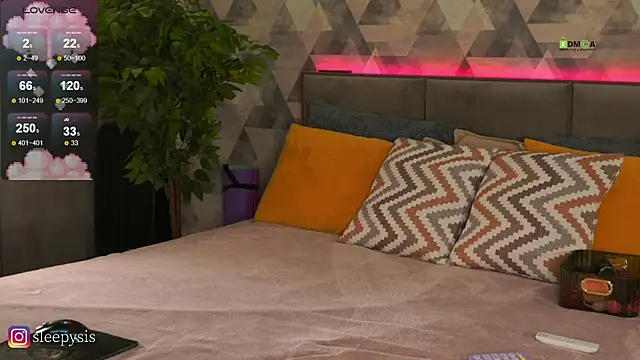 Sleepy SIS online show from October 5, 2:44 pm