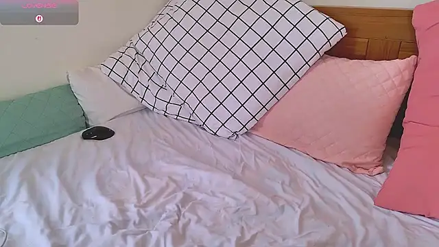 SashaStory online show from February 4, 7:33 am